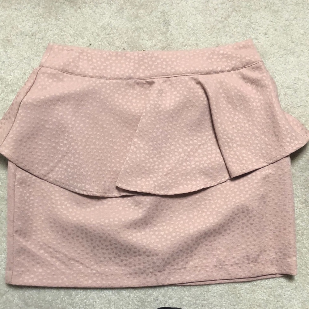 Women’s Peplum Skirt. Size 6. Never Worn